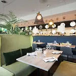 Szálloda Scandic Forus 4*