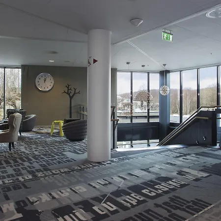 ホテル Scandic Forus 4*