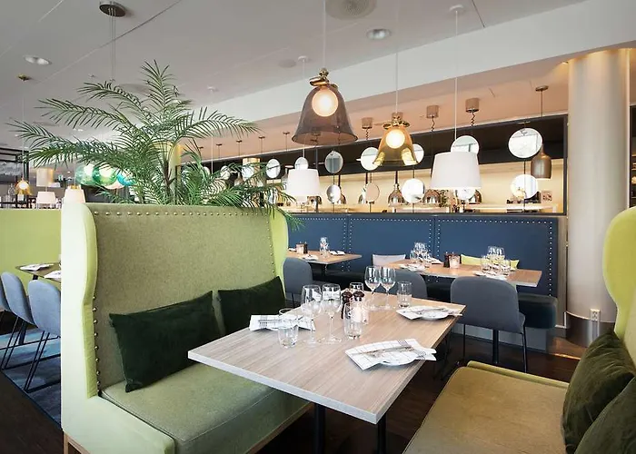 Ξενοδοχείο Scandic Forus 4*